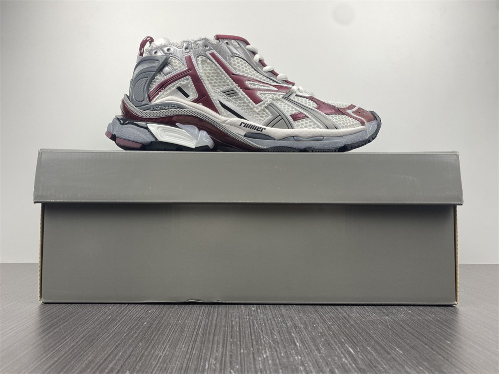 Ba*len*cia*ga runner sneaker 677403w3rb89069