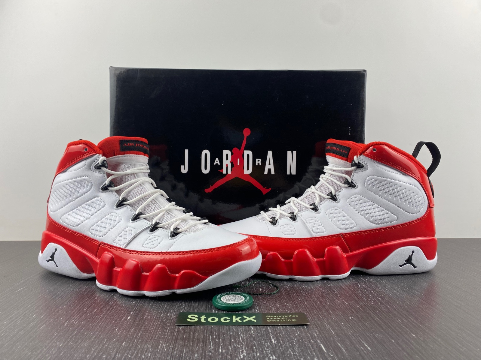 air jordan 9 white gym red red black 302370-160l