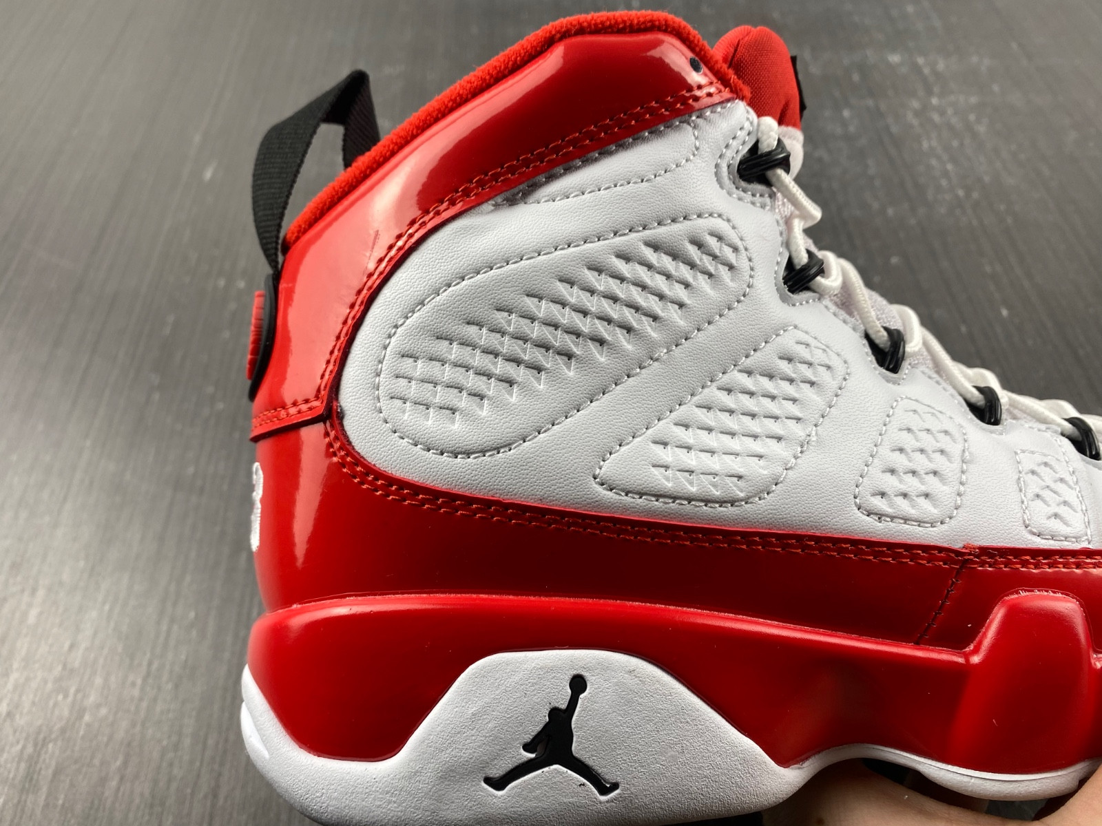 air jordan 9 white gym red red black 302370-160l