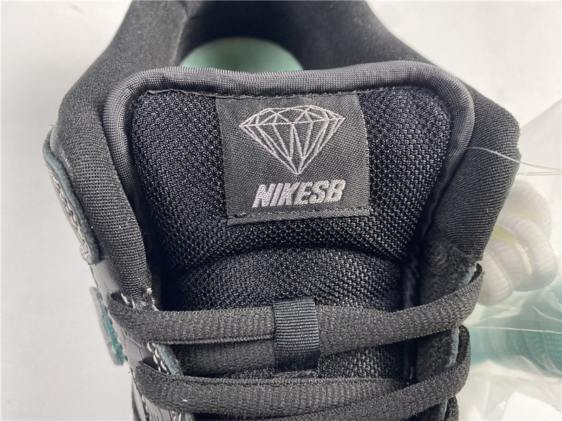 nike sb dunk low diamond supply co black diamond bv1310-001
