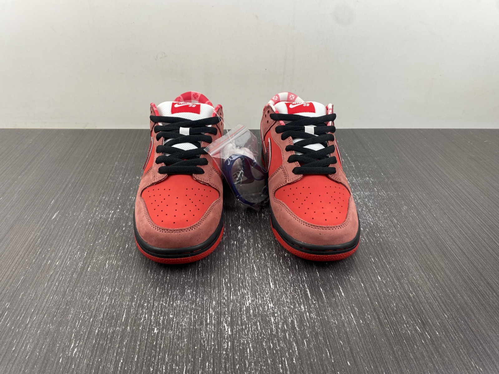 nike sb dunk low concepts red lobster 313170-661
