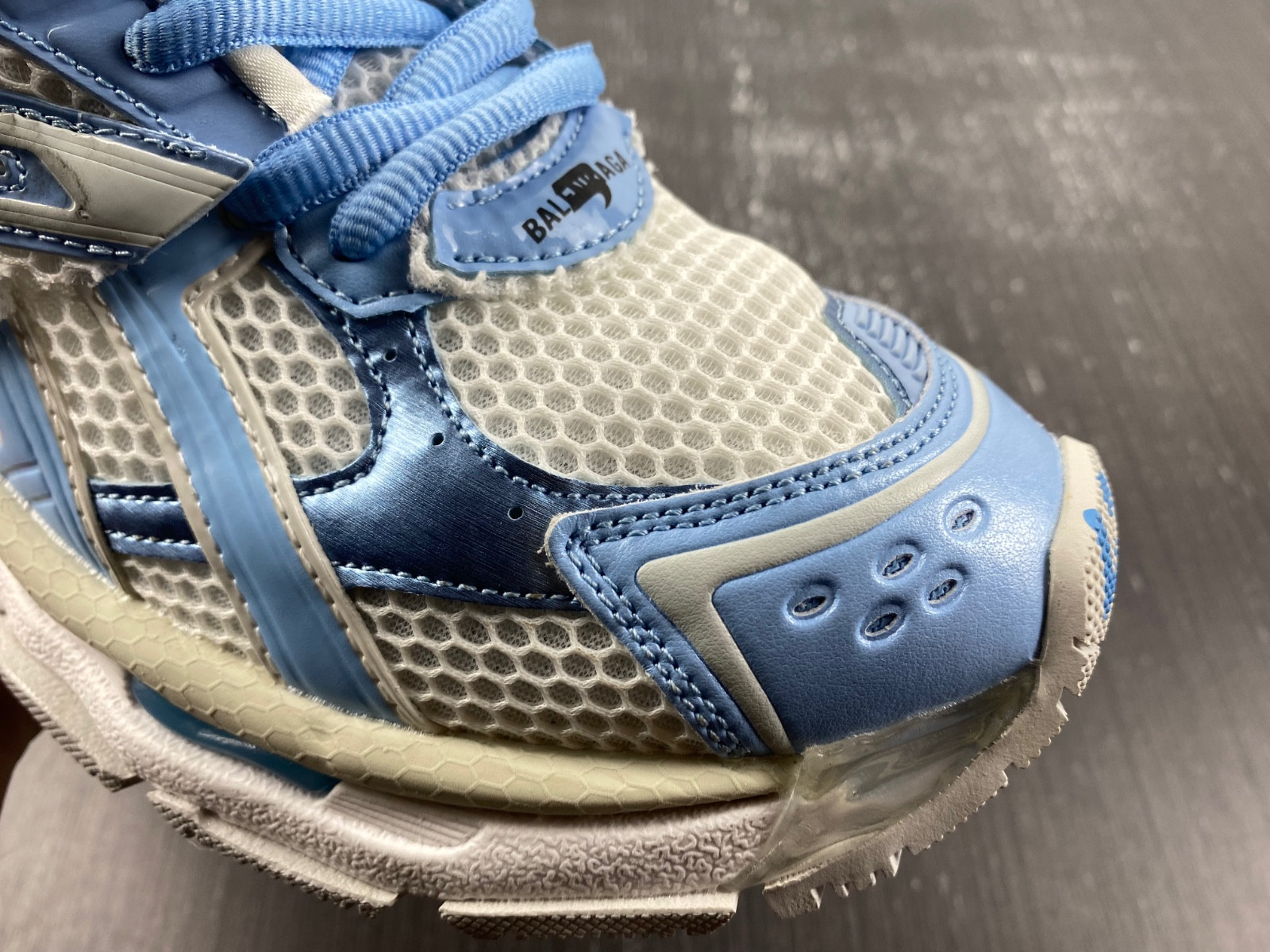 Ba*len*cia*ga runner sneaker
