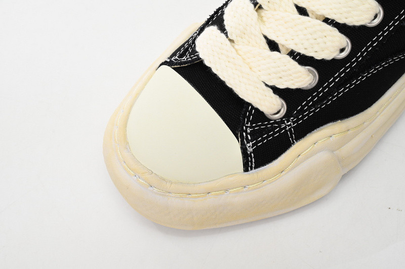 mmy sneaker 0029