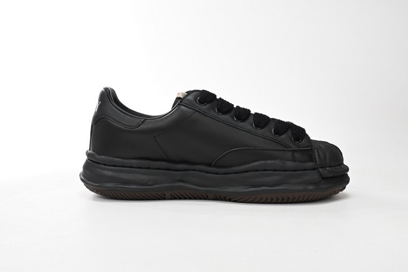 mmy sneaker 0032