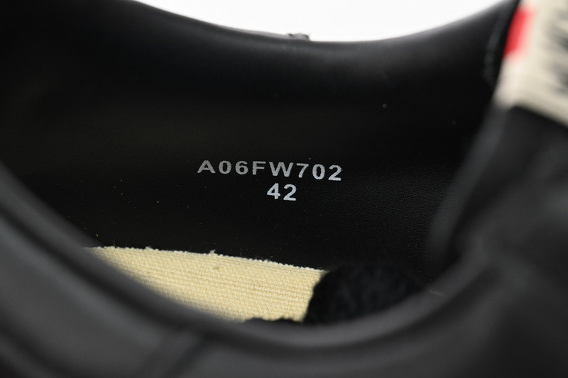 mmy sneaker 0032