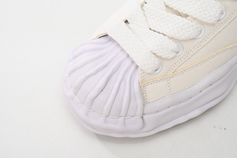 mmy sneaker 0031