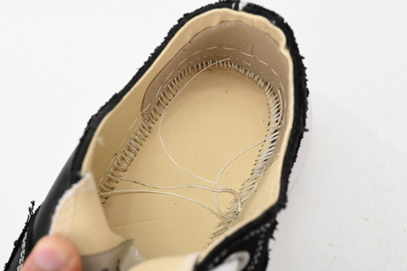mmy sneaker 0035
