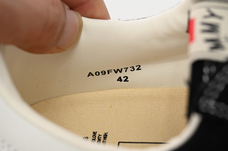 mmy sneaker 0037