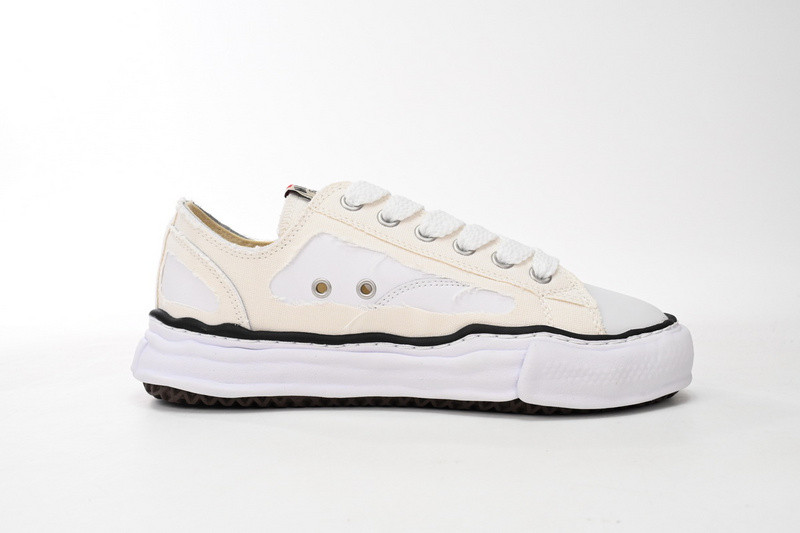 mmy sneaker 0036