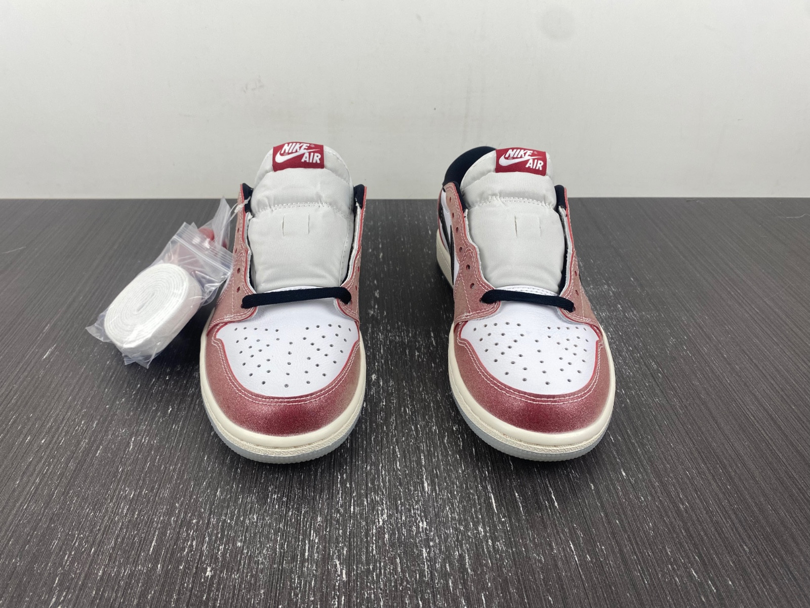 air jordan 1 low og x trophy room 