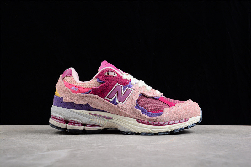 new balance 2002r