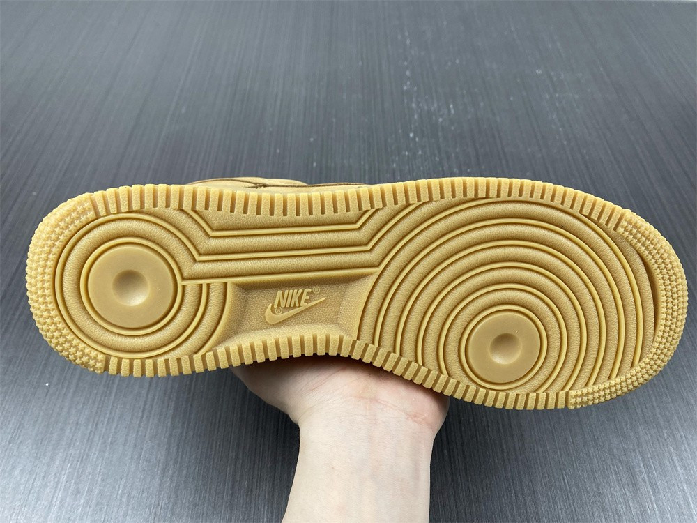 nike air force 1 low sp sup reme wheat dn1555-200