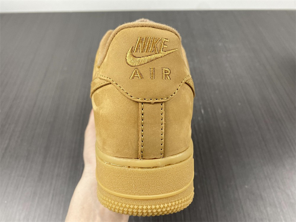 nike air force 1 low sp sup reme wheat dn1555-200