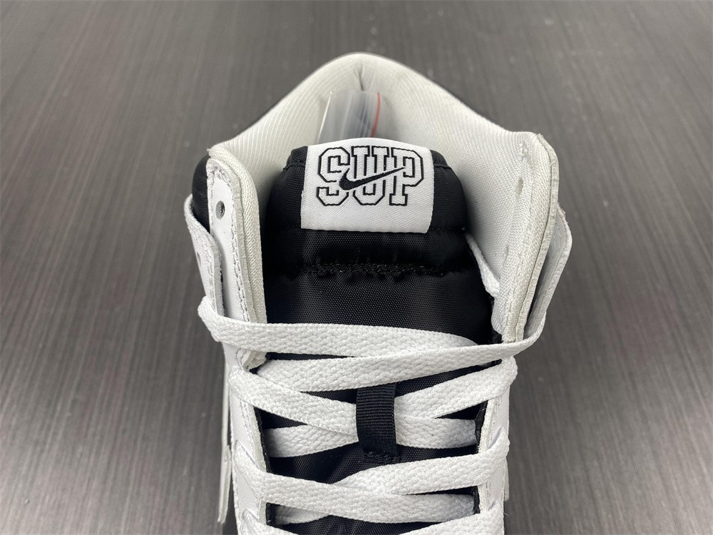 nike sb dunk high Sup*e by any means black dn3741-002