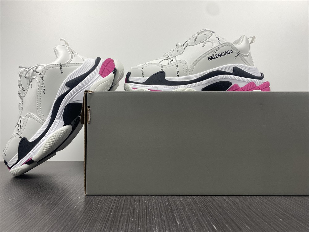 Ba*len*cia*ga sneaker triple.s allover 524039 w2fa4 9155