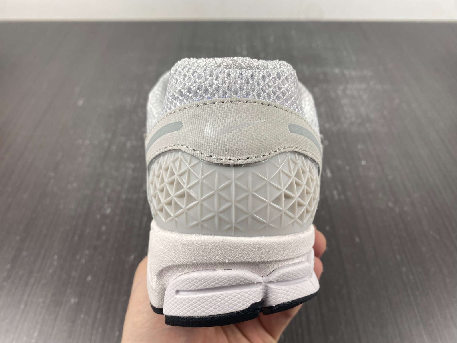 nike zoom vomero 5 sp vast grey men