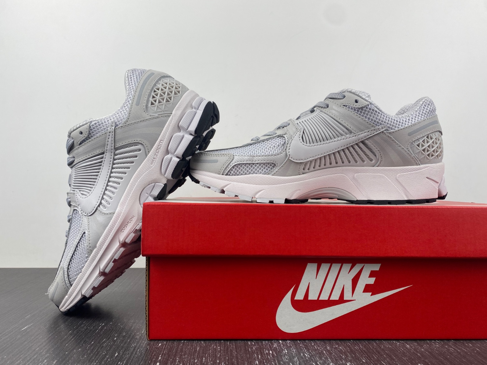 nike zoom vomero 5 sp vast grey men