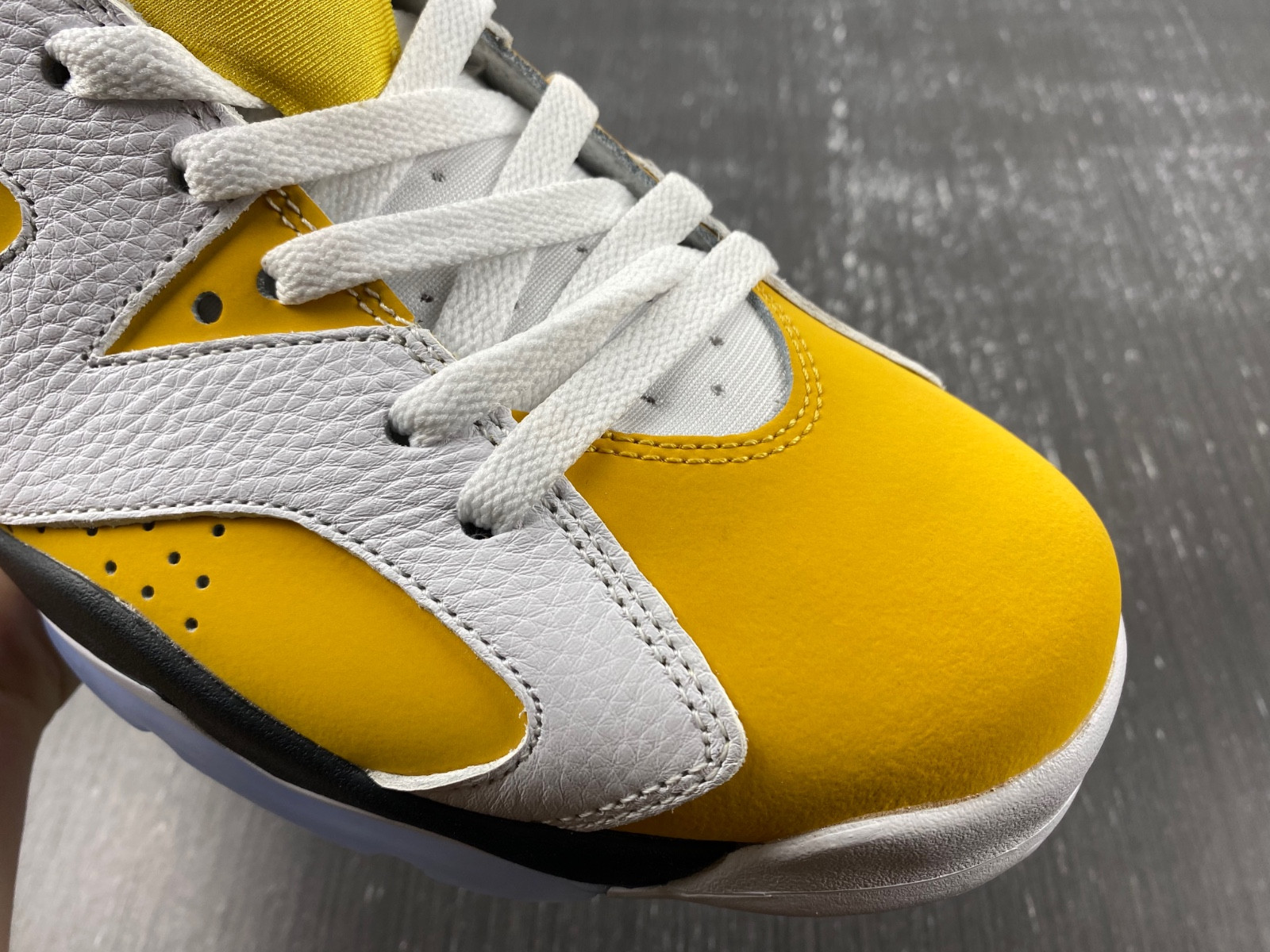 air jordan 6 yellow ochre ct8529-170