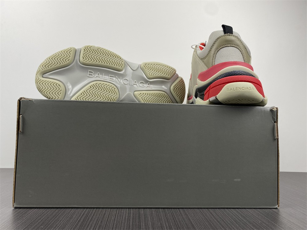 Ba*len*cia*ga triple s white red black 1.0 sneaker