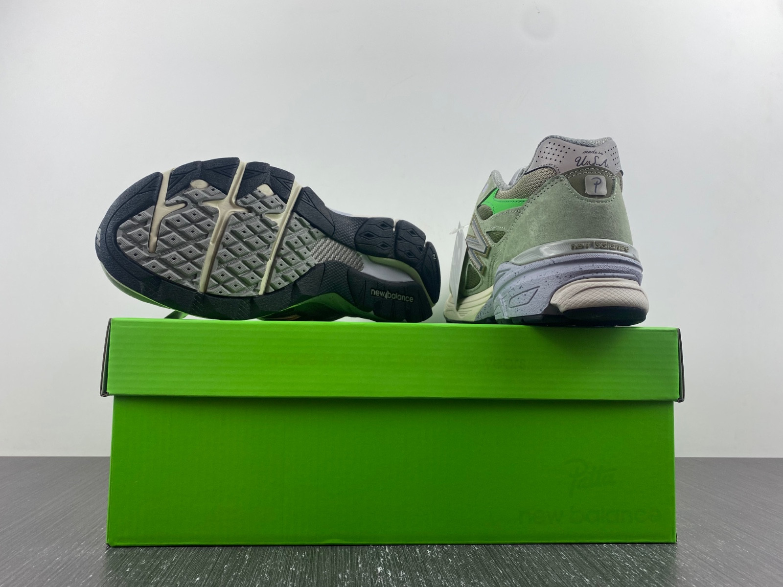 new balance x patta m990pp3