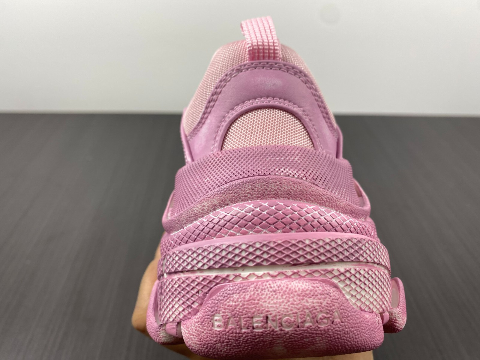 Ba*len*cia*ga triple s pink sneaker