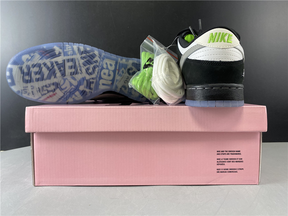 staple x nike dunk sb low pro og qs bv1310-013
