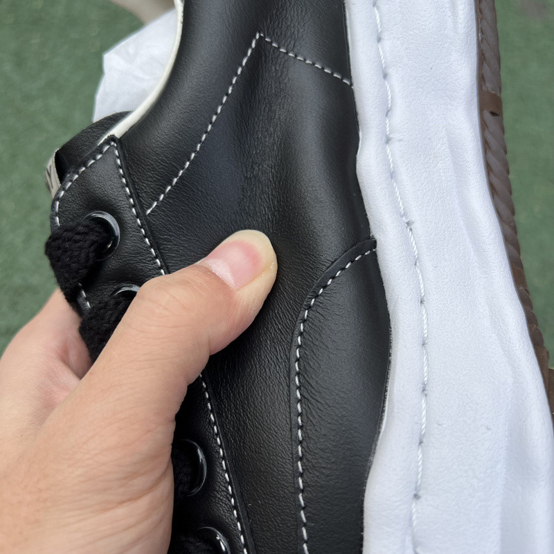 mmy sneaker 0062