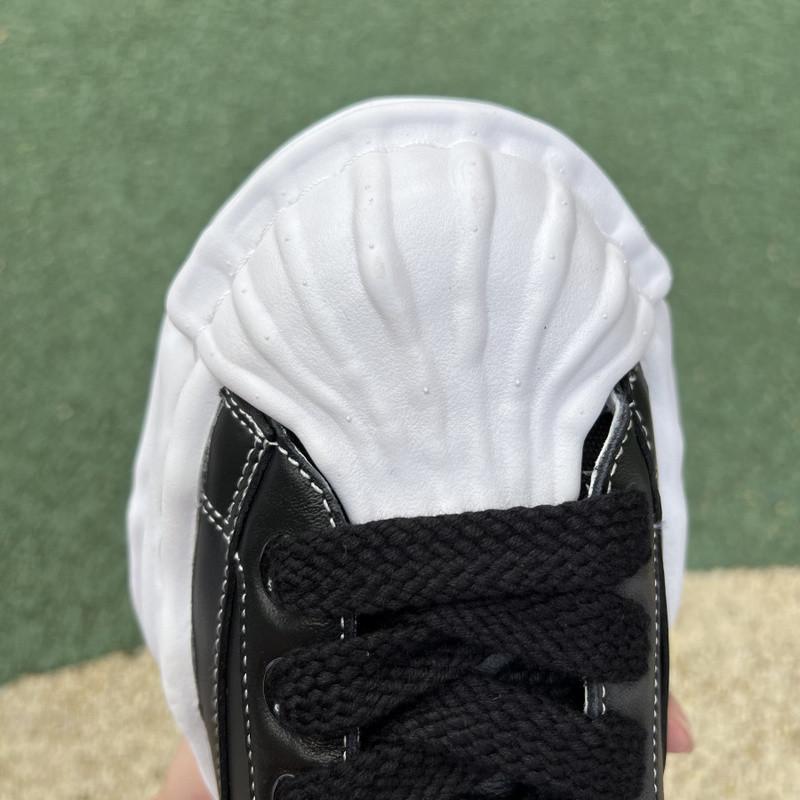 mmy sneaker 0062