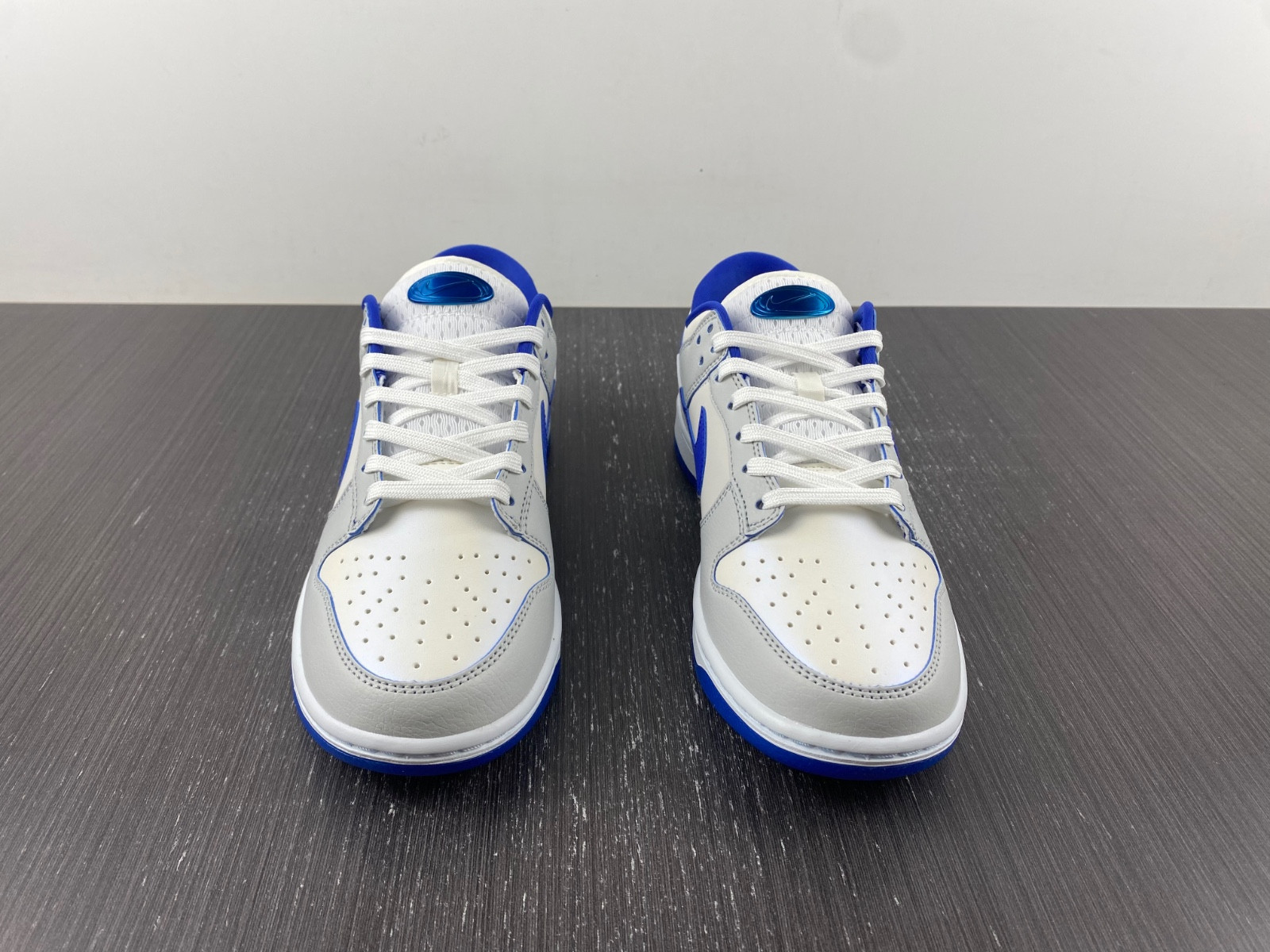 nike sb dunk low fb1841-110