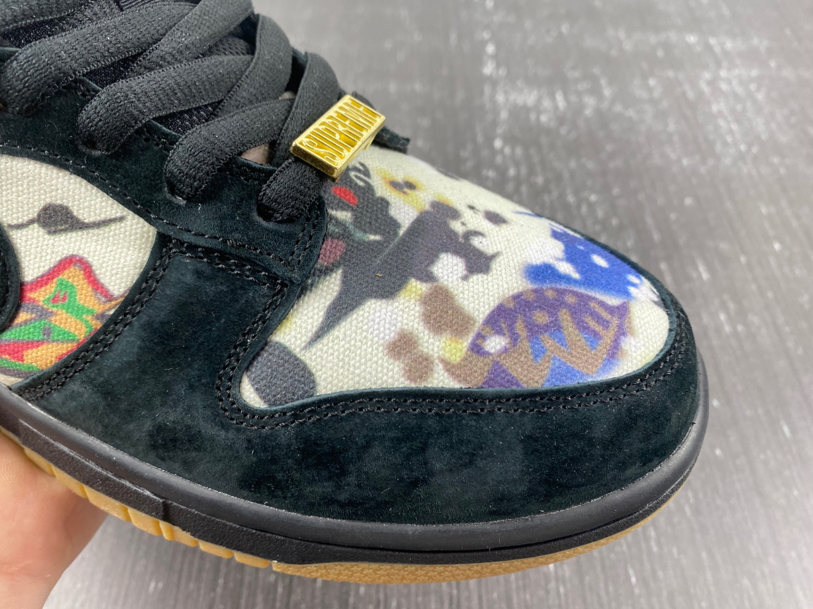 Sup*e x nike sb dunk low rammellzee fd8778-001