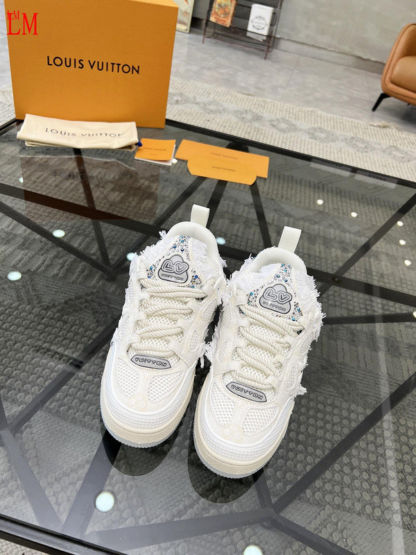 lwe sneaker
