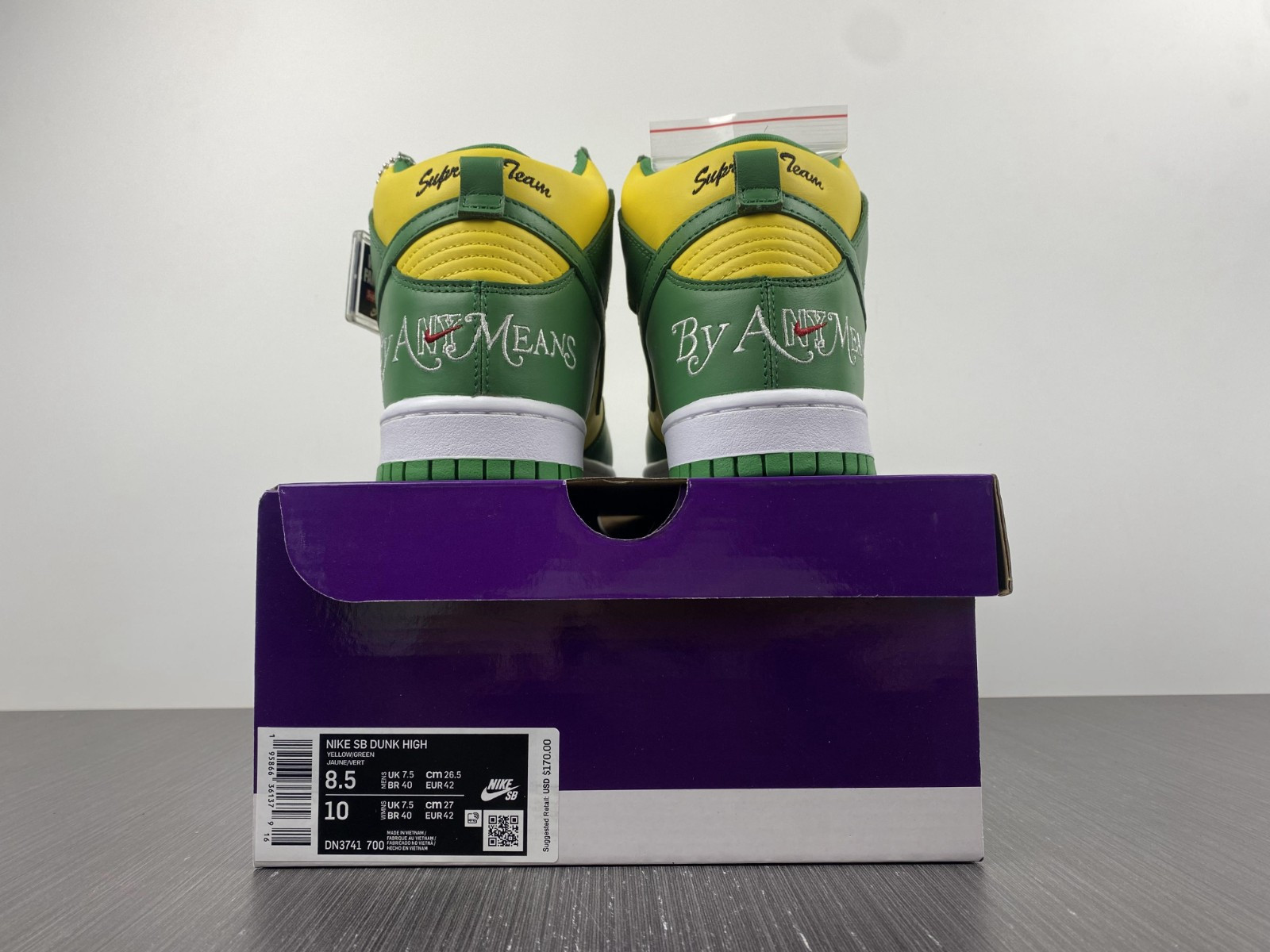 nike sb dunk high Sup*e by any means brazil dn3741-700