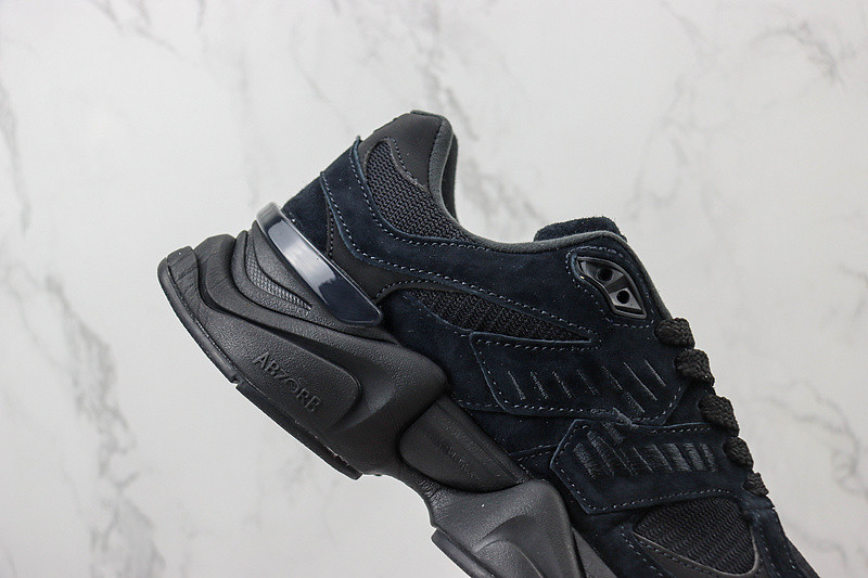 new balance 9060 triple black men