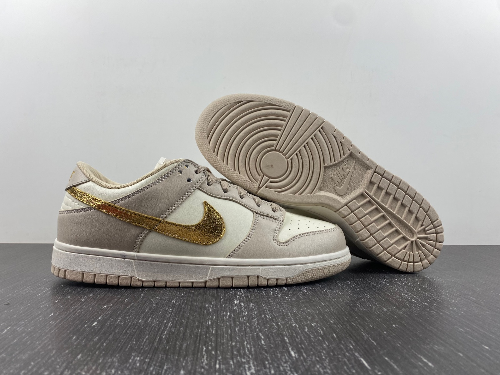 nike dunk low phantom metallic gold (women