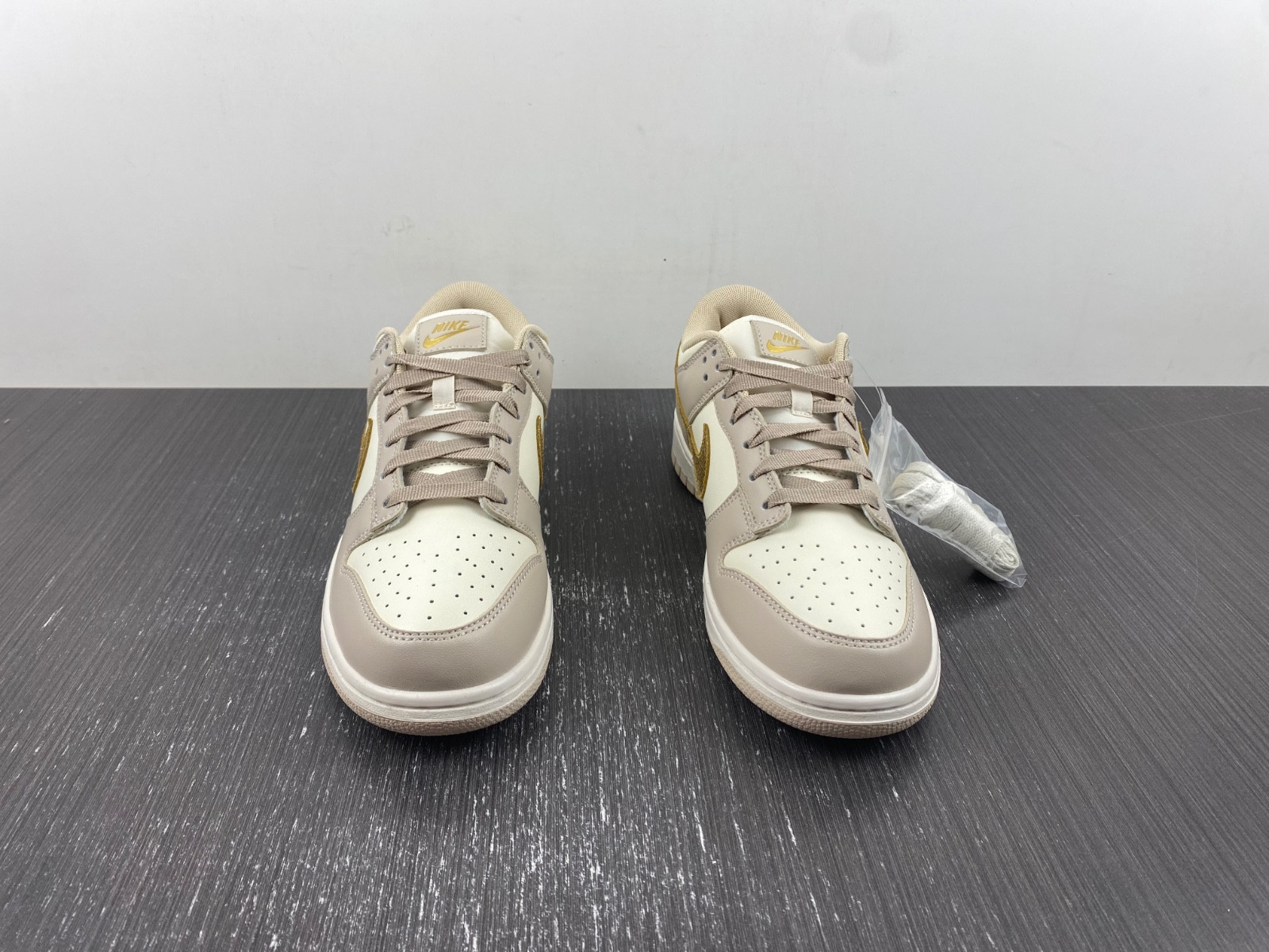 nike dunk low phantom metallic gold (women