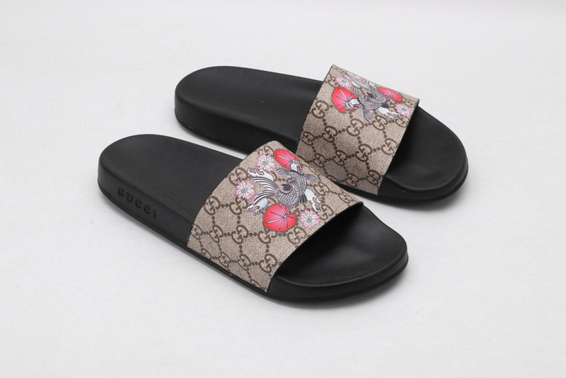G*u*i slides all black with fish
