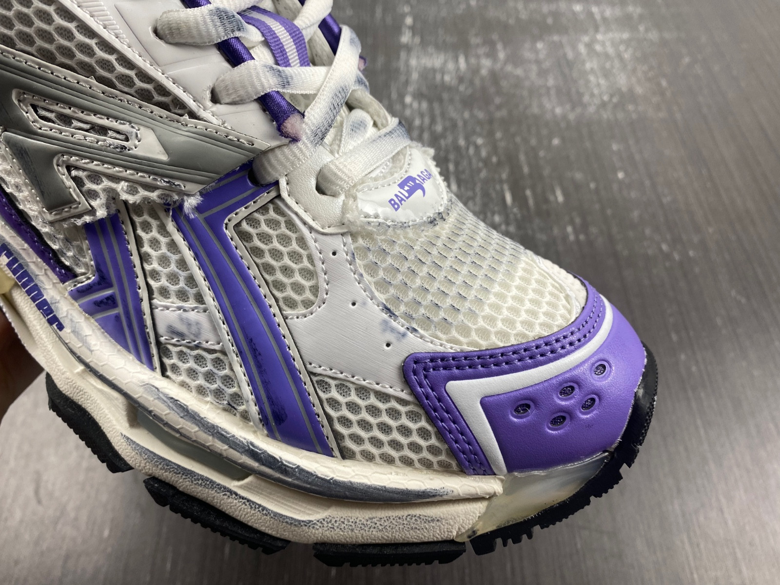 Ba*len*cia*ga runner sneaker