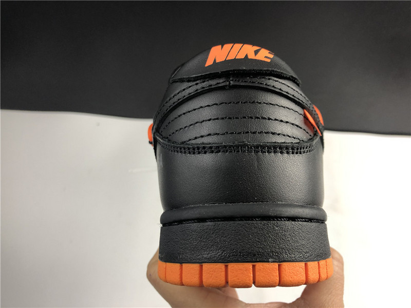 owt x nike dunk low ct0856-002