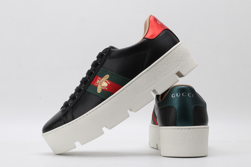 G*u*i sneaker