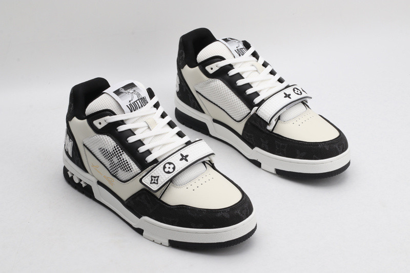 lwe sneaker