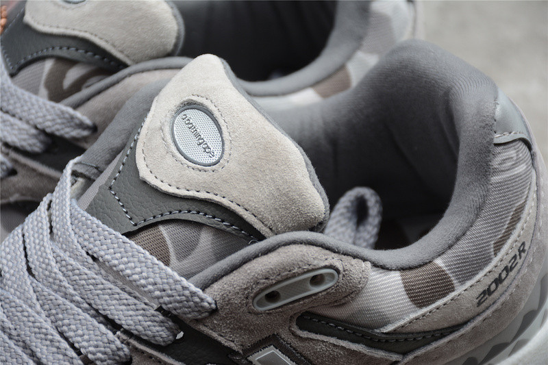 new balance 2002r bape grey men
