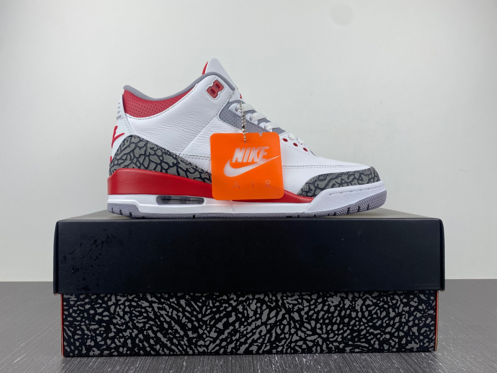 air jordan 3 og fire red 2022 dn3707-160