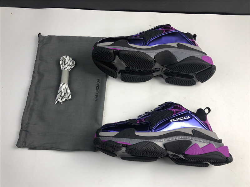 Ba*len*cia*ga triple s