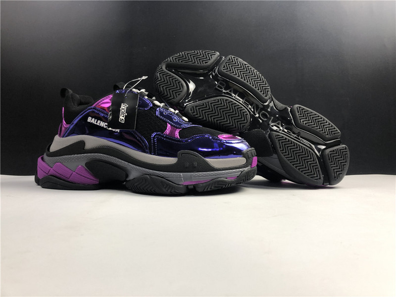 Ba*len*cia*ga triple s