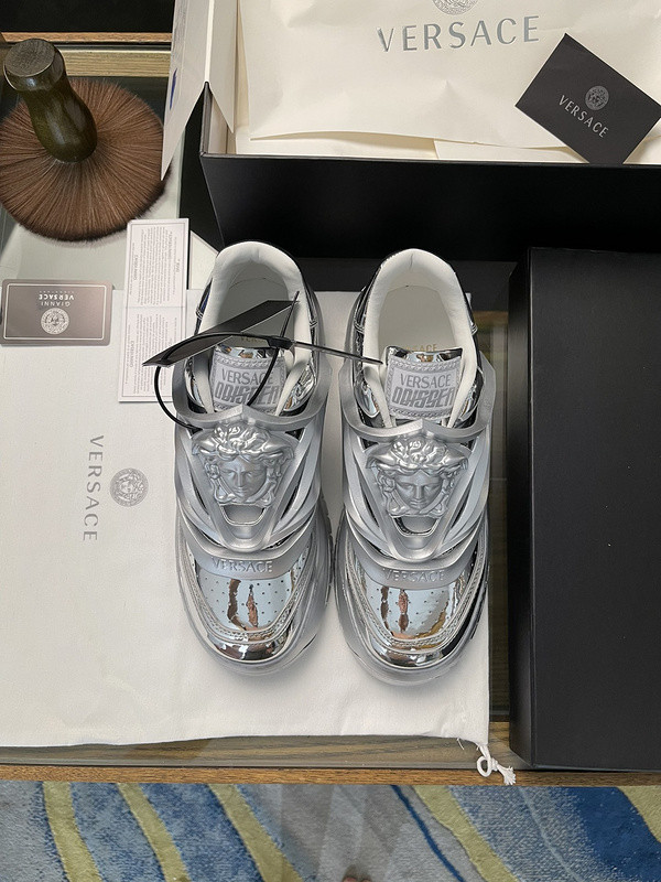 vesace sneakers