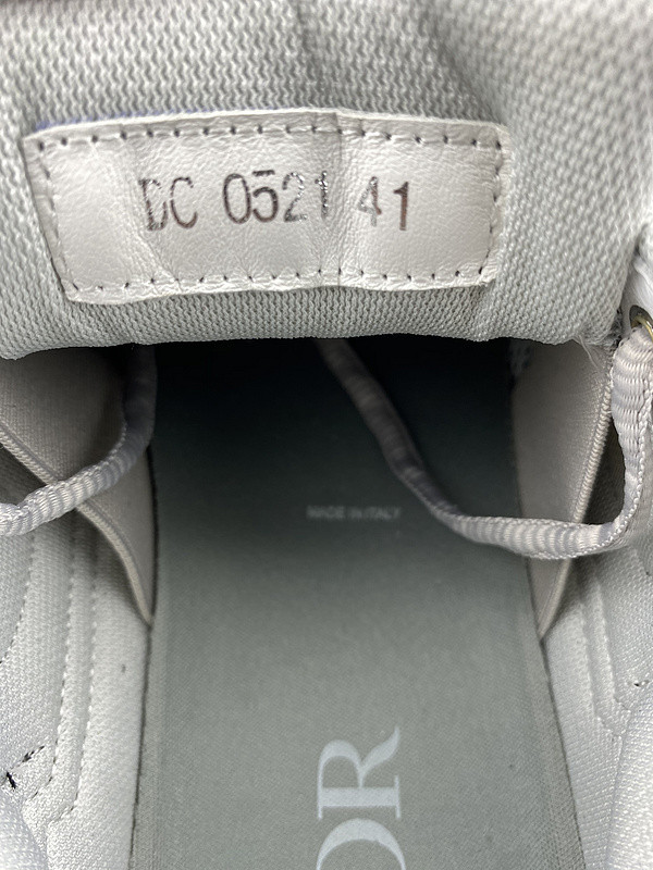 D*or b30 sneaker